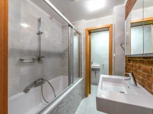Pronájem bytu 2+kk, Praha - Žižkov, Ke kapslovně, 70 m2