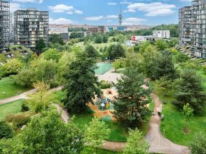 Pronájem bytu 2+kk, Praha - Žižkov, Ke kapslovně, 70 m2