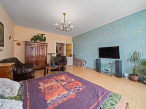 Prodej bytu 3+1, Praha - Karlín, Sokolovská, 94 m2