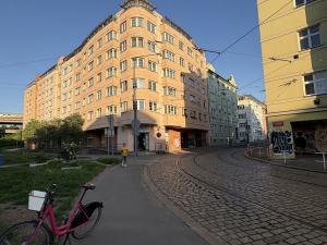 Pronájem bytu 2+kk, Praha - Libeň, Na žertvách, 61 m2
