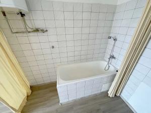 Pronájem bytu 1+kk, Praha - Nusle, U čtyř domů, 21 m2