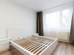 Pronájem bytu 2+1, Mohelnice, nám. Kosmonautů, 52 m2
