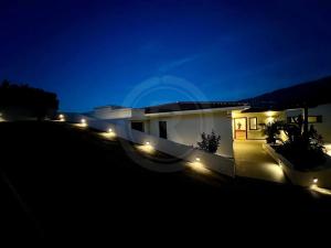 Prodej vily, Puerto de la Cruz, Španělsko, 341 m2