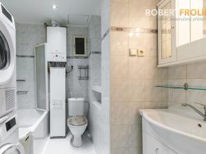 Pronájem bytu 2+kk, Praha - Dejvice, Jaselská, 48 m2