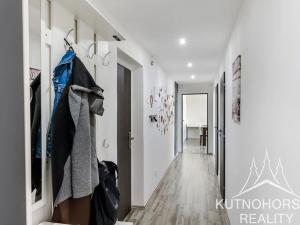 Prodej bytu 3+1, Vrdy, 93 m2