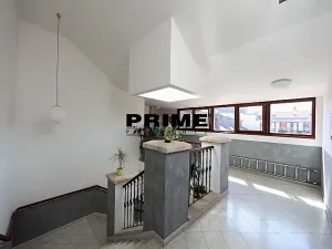 Pronájem bytu 4+kk, Praha - Smíchov, Štefánikova, 147 m2
