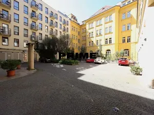 Pronájem bytu 4+kk, Praha - Smíchov, Štefánikova, 147 m2