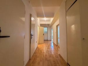 Prodej bytu 3+1, Praha - Bubeneč, Rooseveltova, 81 m2
