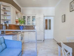 Pronájem bytu 2+kk, Praha - Vršovice, Kodaňská, 49 m2