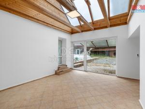 Prodej rodinného domu, Středokluky, Kladenská, 705 m2
