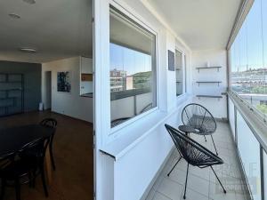 Pronájem bytu 3+kk, Praha - Vršovice, Tádžická, 86 m2