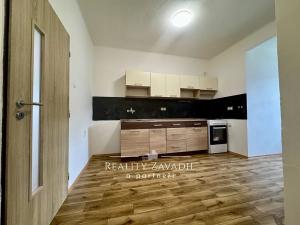 Prodej bytu 3+1, Česká Ves, Jánského, 92 m2