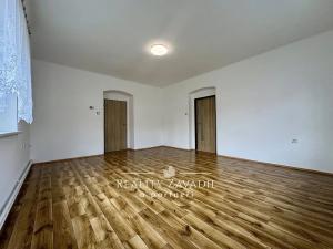 Prodej bytu 3+1, Česká Ves, Jánského, 92 m2