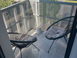 Pronájem bytu 2+kk, Praha - Strašnice, Zvěřinova, 49 m2