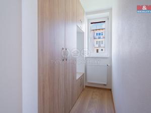 Pronájem bytu 1+kk, Trhové Sviny, Za Pilou, 40 m2