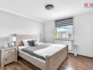 Prodej bytu 3+1, Jičín - Nové Město, Na jihu, 87 m2
