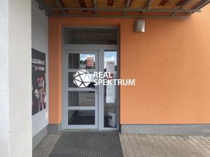 Pronájem obchodního prostoru, Blansko, Poříčí, 82 m2