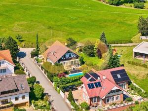 Prodej rodinného domu, Sulice, K Lukám, 168 m2