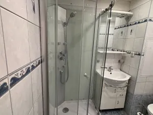 Pronájem bytu 2+1, Neveklov, Rákosníkova, 50 m2