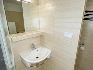Pronájem bytu 3+kk, Praha - Chodov, Petýrkova, 64 m2