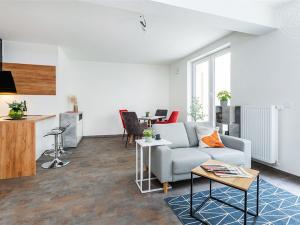 Pronájem bytu 2+kk, Praha, Plzeňská, 52 m2