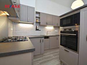 Prodej bytu 2+kk, Praha - Vinohrady, Přemyslovská, 41 m2