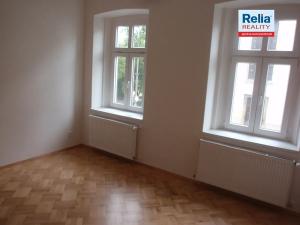 Pronájem bytu 2+1, Liberec, Valdštejnská, 60 m2