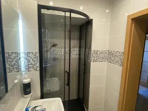 Prodej bytu 2+1, Karlovy Vary, Luční vrch, 51 m2