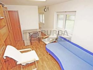 Pronájem bytu 2+kk, Libiš, 28 m2