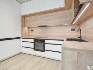 Pronájem bytu 2+kk, Olomouc, Rejskova, 56 m2