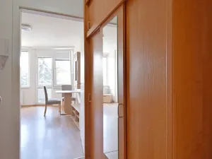 Pronájem bytu 1+kk, Praha - Hostivař, Hornoměcholupská, 24 m2