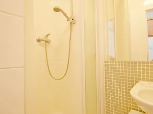 Pronájem bytu 1+kk, Praha - Hostivař, Hornoměcholupská, 24 m2