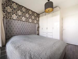 Prodej bytu 3+kk, Praha, Mezitraťová, 65 m2