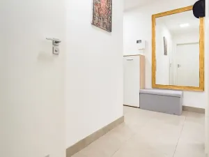 Prodej bytu 3+kk, Praha, Mezitraťová, 65 m2