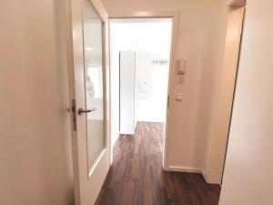 Pronájem bytu 1+kk, Praha - Libeň, Novovysočanská, 31 m2