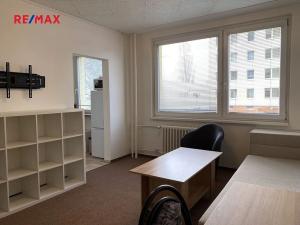 Pronájem bytu 1+1, Praha - Chodov, Květnového vítězství, 30 m2