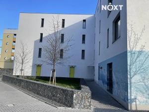 Pronájem bytu 1+kk, Praha - Hlubočepy, Devonská, 39 m2