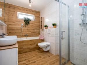 Prodej rodinného domu, Vlkov pod Oškobrhem, 115 m2