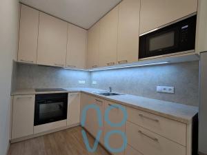 Pronájem bytu 2+kk, Praha - Chodov, Drahňovická, 65 m2