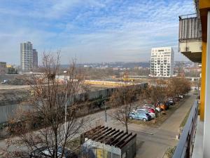 Pronájem bytu 2+kk, Praha - Vysočany, Kabešova, 56 m2