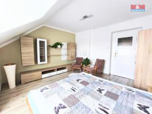 Pronájem bytu 2+kk, Praha - Strašnice, Strašínská, 37 m2