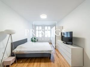Prodej bytu 2+kk, Praha - Smíchov, Plzeňská, 45 m2