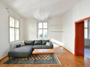 Pronájem bytu 2+1, Praha - Malá Strana, Újezd, 60 m2