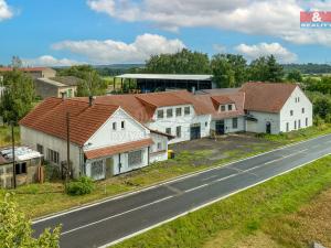 Prodej rodinného domu, Krakovany, 780 m2