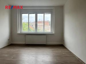 Prodej bytu 3+1, Kladno, Poštovní náměstí, 89 m2