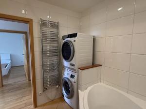 Prodej bytu 3+kk, Zlín, Podlesí I, 101 m2
