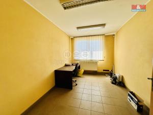 Pronájem skladu, Dražice, 800 m2