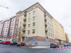 Pronájem bytu, Praha - Žižkov, Sudoměřská, 9900 m2