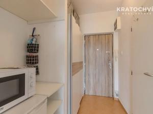 Pronájem bytu 1+kk, Kladno, Jaroslava Foglara, 22 m2