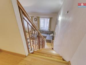 Prodej bytu 3+kk, Šestajovice, Komenského, 78 m2